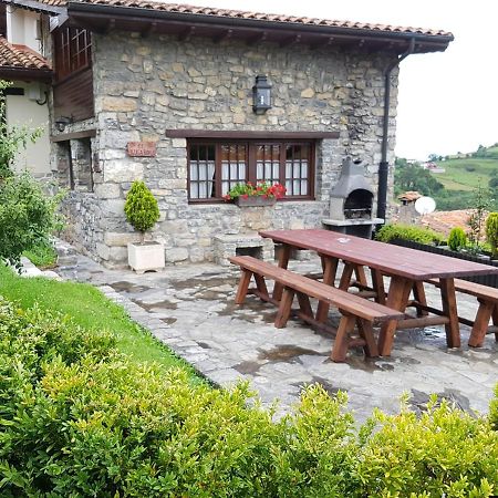 Casas Rurales El Llugaron Miravalles Exterior photo