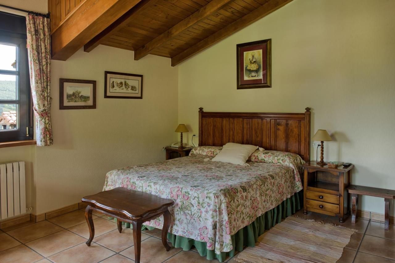 Casas Rurales El Llugaron Miravalles Exterior photo
