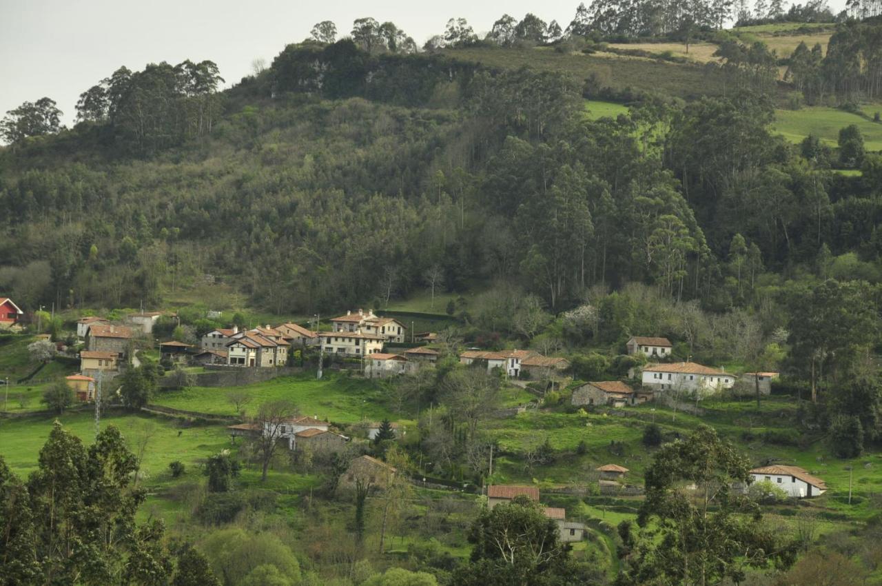 Casas Rurales El Llugaron Miravalles Exterior photo
